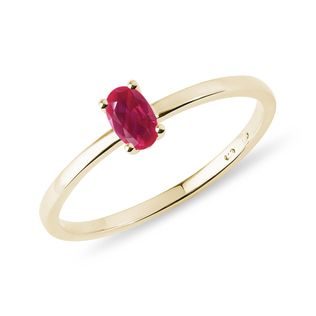 MINIMALIST RUBY RING WITH ​​GOLD - RUBY ENGAGEMENT RINGS - ENGAGEMENT RINGS