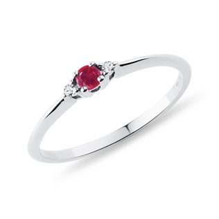 DELICATE RUBY ​​AND DIAMOND RING IN WHITE GOLD - RUBY ENGAGEMENT RINGS - ENGAGEMENT RINGS