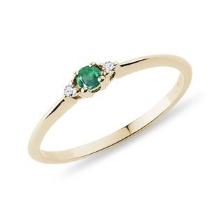 DAINTY EMERALD AND DIAMOND GOLD RING - EMERALD RINGS - RINGS