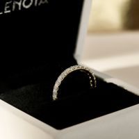Gallery: Original KLENOTA wedding bands