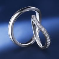 Gallery: Original KLENOTA wedding bands