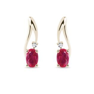 RUBY AND DIAMOND EARRINGS IN YELLOW GOLD - RUBY EARRINGS - EARRINGS